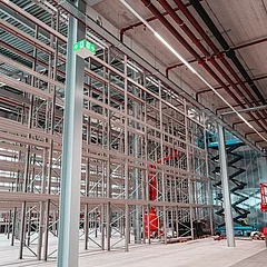 Nieuwbouw Quooker kiest voor centrale noodverlichting oplossing van INOTEC