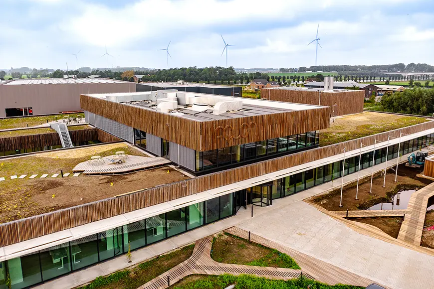 Centrale Noodverlichting in Laboratoria - Werkplekken met verhoogd risico