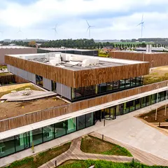 Centrale Noodverlichting in Laboratoria - Werkplekken met verhoogd risico